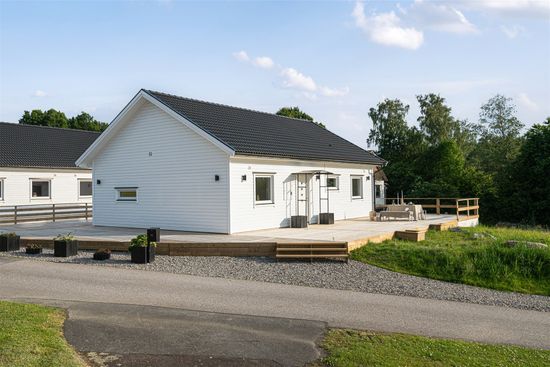 Villa, Lyckovägen 11, Torestorp, Mark