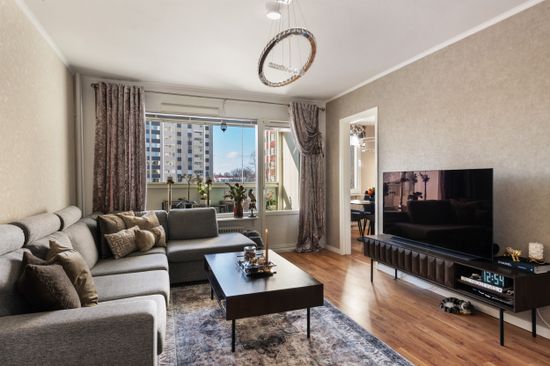 Bostadsrätt, Näsbydalsvägen 12, 3tr, Näsbydal, Täby