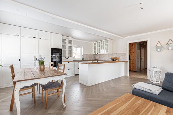 Villa, Blockvägen 2, Hökåsen, Västerås