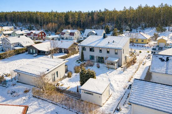 Villa, Dagsverkarvägen 22, Österhagen - Bro, Upplands-Bro