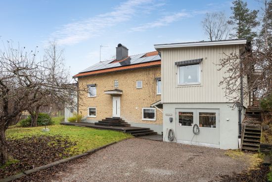 Villa, Nygatan 1, Centralt, Gnesta