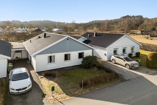 Villa, Radhus, Lekplatsvägen 19, Vallda, Kungsbacka