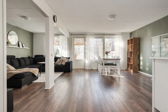 Radhus, Furuvägen 19, Hälletorp, Härnösand