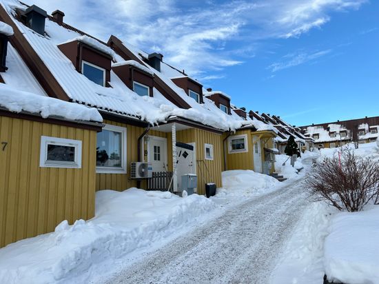 Radhus, Furuvägen 19, Hälletorp, Härnösand