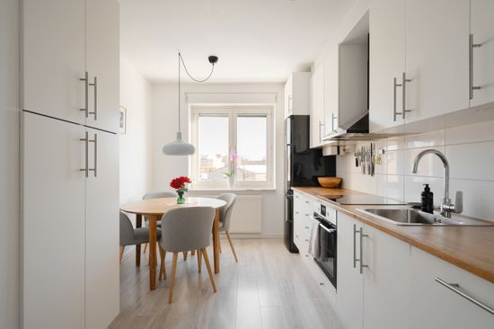 Bostadsrätt, Norrgårdsvägen 1, 1tr, Gamla Bro, Upplands-Bro