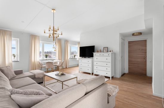 Bostadsrätt, Flygfältsvägen 13, Barkarbystaden, Järfälla