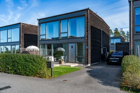 Bostadsrätt, Villa, Böljemolnsvägen 6, Fullerö, Uppsala