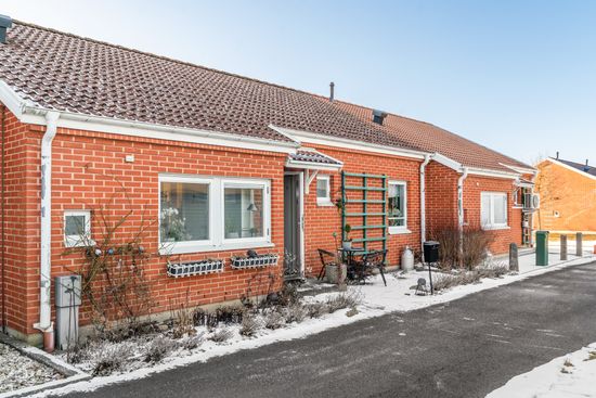 Villa, Radhus, Knutsborg 164, Knutsborg, Staffanstorp