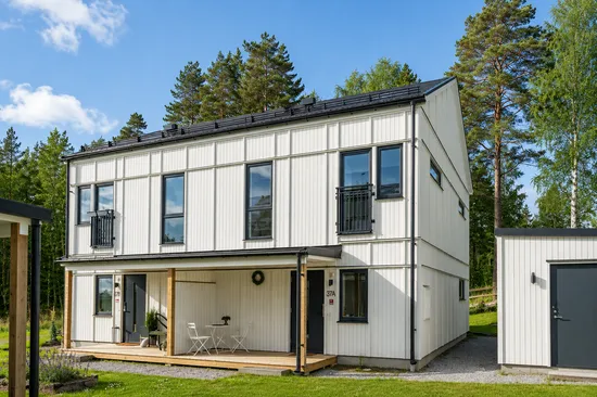 Bostadsrätt, Radhus, Lötvägen 37a, Svinninge, Österåker