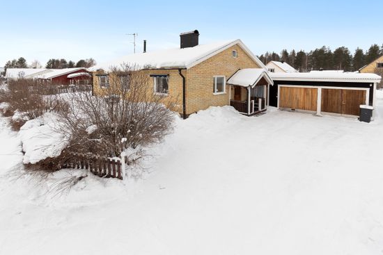 Villa, Sandvägen 7, Furuvik, Lycksele