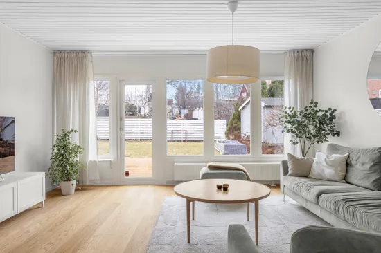 Villa, Radhus, Castorvägen 21, Skälby, Järfälla