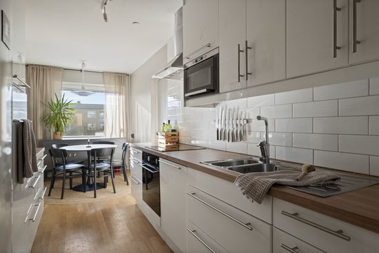 Bostadsrätt, Åkerbyvägen 330, Centrum, Täby