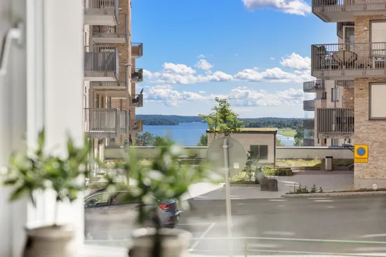 Bostadsrätt, Ringvägen 10, entréplan, Kungsängen centrum, Upplands-Bro