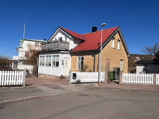 Villa, Möllelägevägen 14, Mölle granne med hamnen, Höganäs