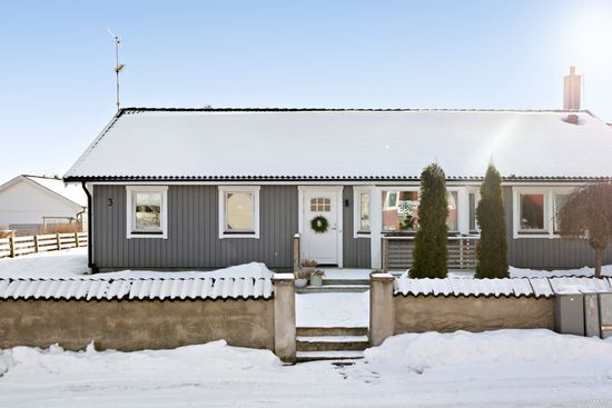 Villa, Ladugatan 3, Lundagård, Forshaga