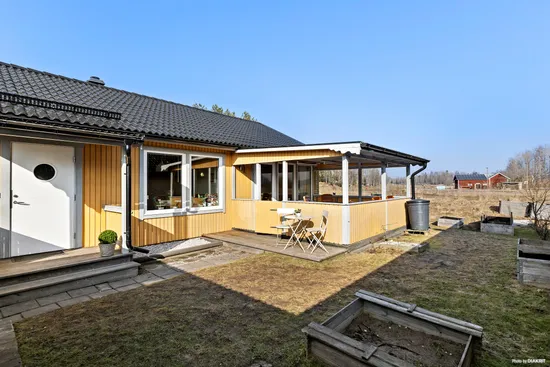 Radhus, Strålstensvägen 23, Lundby, Örebro