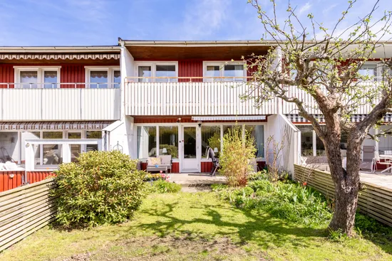 Villa, Radhus, Rödklövern 5C, Torslanda - Centrum, Göteborg