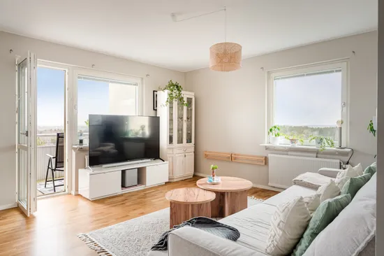 Bostadsrätt, Hangarvägen 1, Hägernäs, Täby