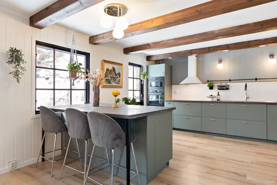 Villa, Julivägen 15, Trollbäcken, Tyresö