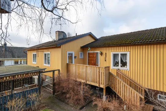 Villa, Holmes väg 10, Täby Kyrkby, Täby