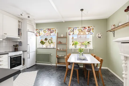 Bostadsrätt, Hagavägen 8D, Östanås, Köping