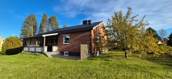Villa, Travbanegatan 20, Sanden, Boden