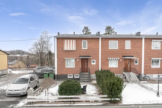 Villa, Radhus, Åkersvägen 18, Lockebo, Jönköping