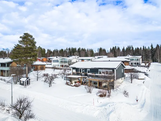 Villa, Vråkvägen 3, Odensala, Östersund