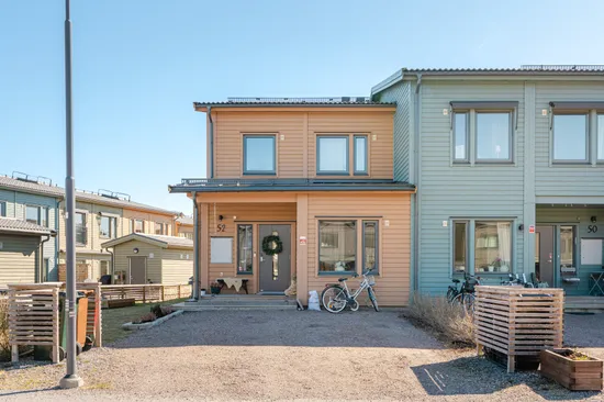 Radhus, Åkerhielms väg 52, Margretelund, Österåker