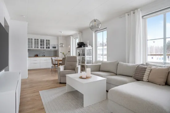 Bostadsrätt, Vinlandsvägen 2 A, bv, Bro - Jursta Hage, Upplands-Bro