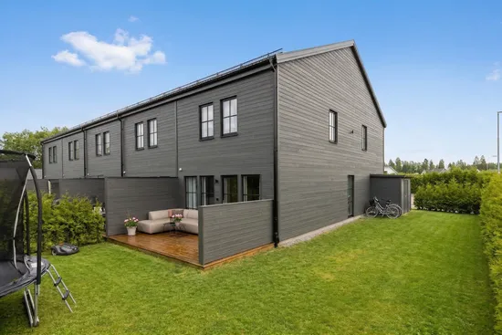 Bostadsrätt, Radhus, Skogalundsgatan 10E, Ryttartorpet, Kumla