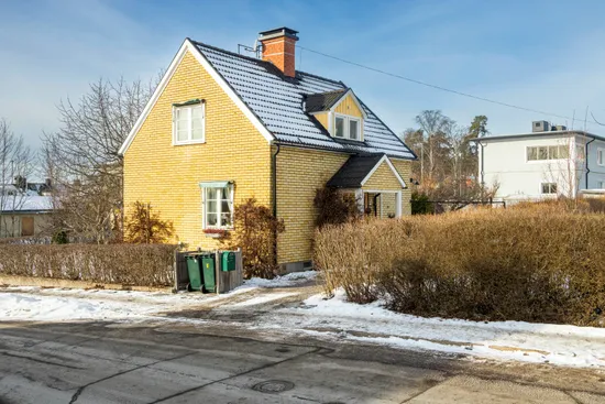 Villa, Birkavägen 16, Grusåsen, Södertälje