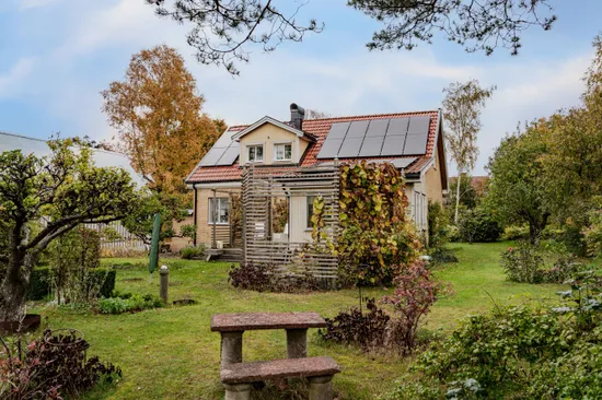 Villa, Bredgatan 8, Höör-Centralt, Höör