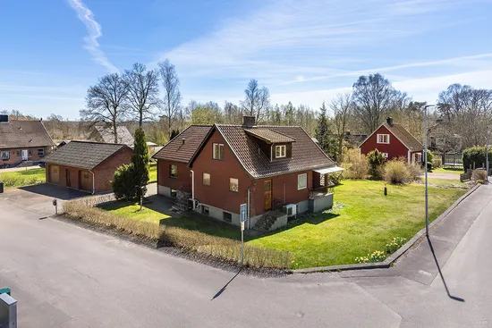 Villa, Gamla Hallandsvägen 12, Örkelljunga