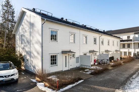 Bostadsrätt, Radhus, Kaveldunsvägen 2 z, Gribbylund, Täby