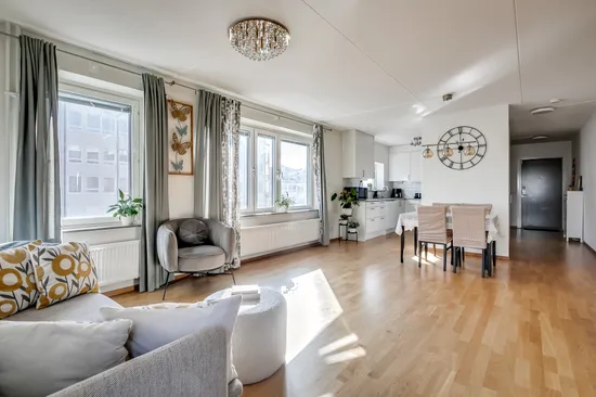 Bostadsrätt, Ågesta broväg 46, Farsta, Stockholm