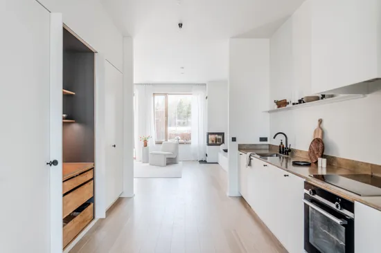 Bostadsrätt, Radhus, Vikvägen 136, Vårdsätra, Uppsala