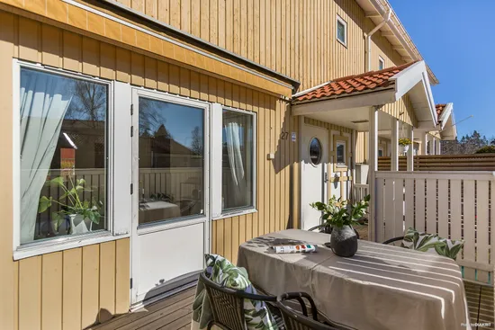 Radhus, Furuvägen 27, Gribbylund, Täby