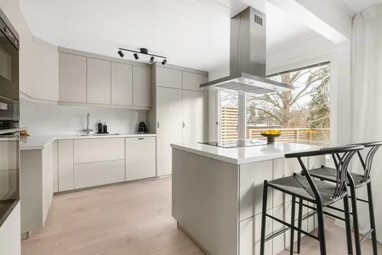 Radhus, Tjurgränd 39, Viksjö, Järfälla