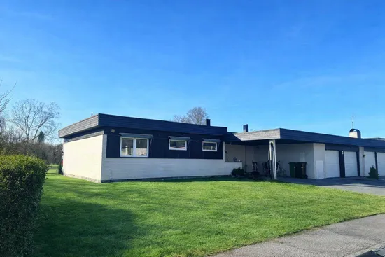 Villa, Arlaborgsvägen 17, Adolfsberg/Nasta, Örebro