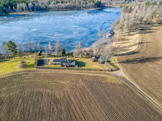 Villa, Kyrkarp 110, Ulricehamn