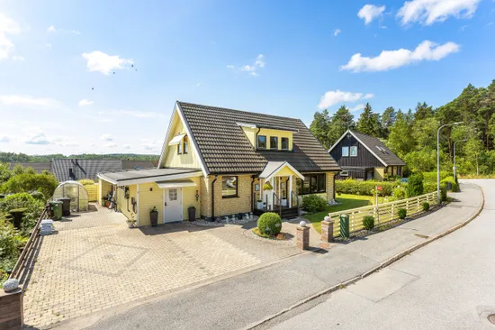 Villa, Gryningsvägen 4, Jakobsberg, Järfälla