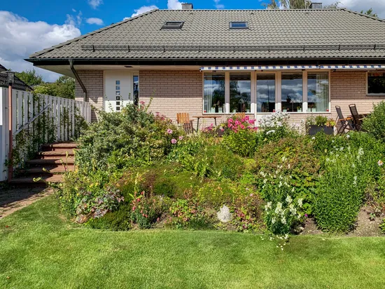 Villa, Nybodavägen 34, Västra Jakobsberg, Järfälla