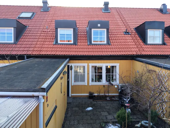 Villa, Margaretavägen 12E, Täby Kyrkby, Täby