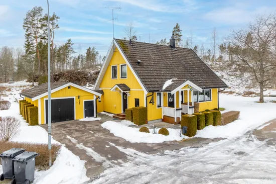 Villa, Hantverkaregatan 4, Målilla , Hultsfred