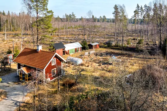 Gård/Skog, Farbrorstorp Klocktäppan 1, Lekeberg