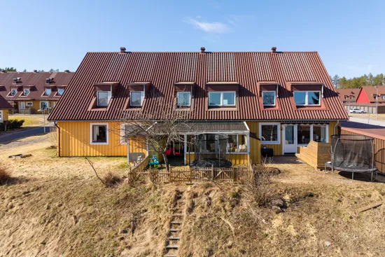 Villa, Radhus, Furuvägen 35, Hälletorp/Bondsjöstaden, Härnösand