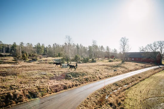 Tomt, Töreboda Äspäng 9:4, Äspäng, Töreboda