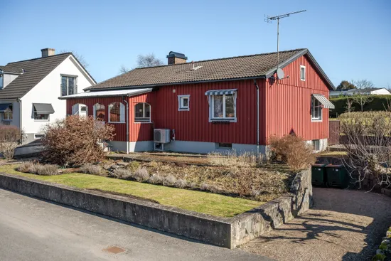Villa, Östra Gränsgatan 22, Osby - Centralt, Osby