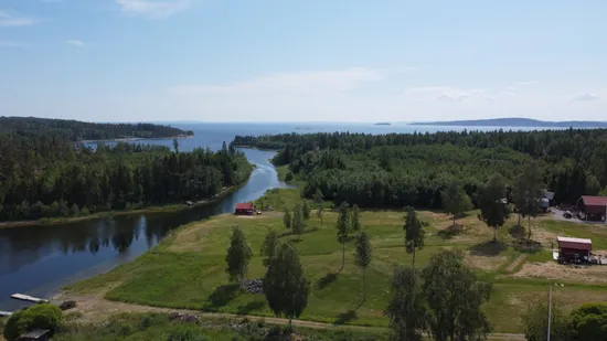 Tomt, Del av Holmö 274, Tynderö, Timrå